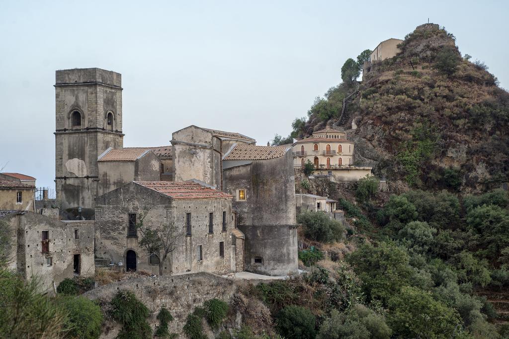B&B Il Padrino Savoca Εξωτερικό φωτογραφία