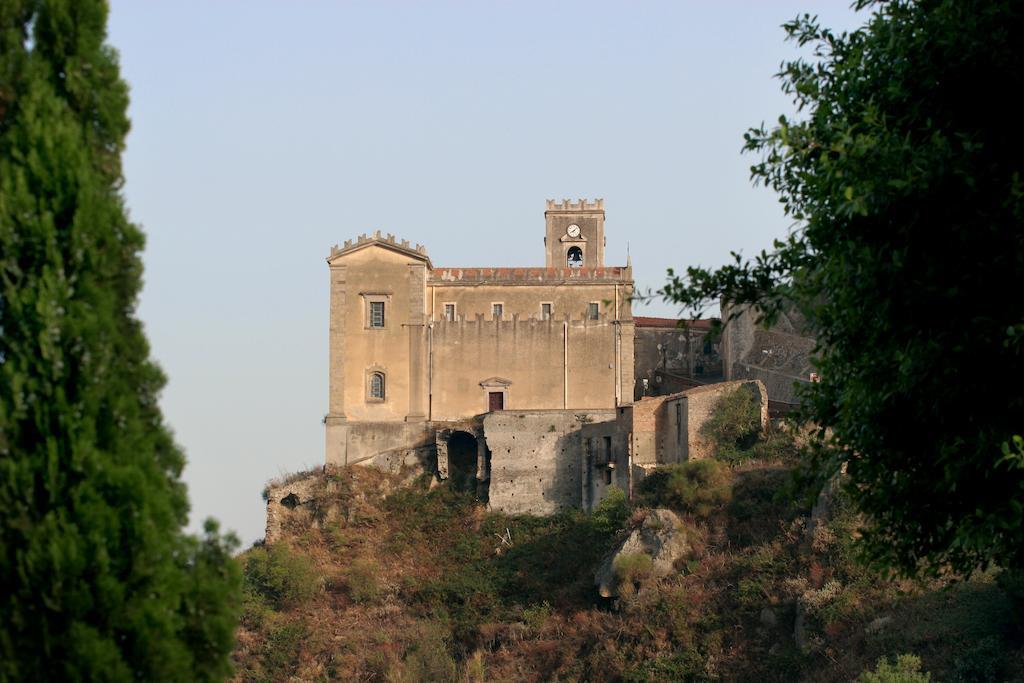 B&B Il Padrino Savoca Εξωτερικό φωτογραφία